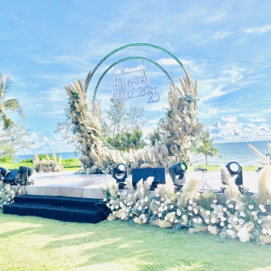 Tiệc trà Sheraton - Khu nghỉ dưỡng Vinpearsland