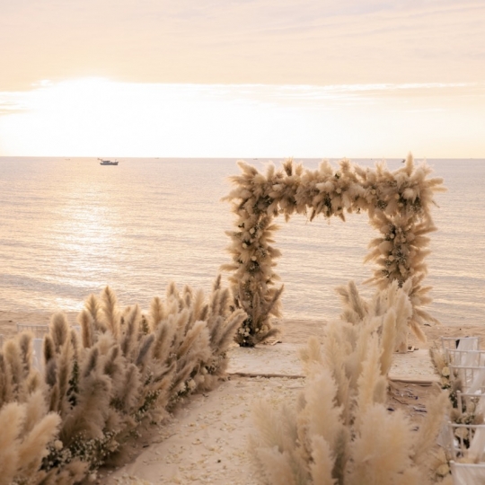 Tiệc cưới tại Shri Beach Club & Bar